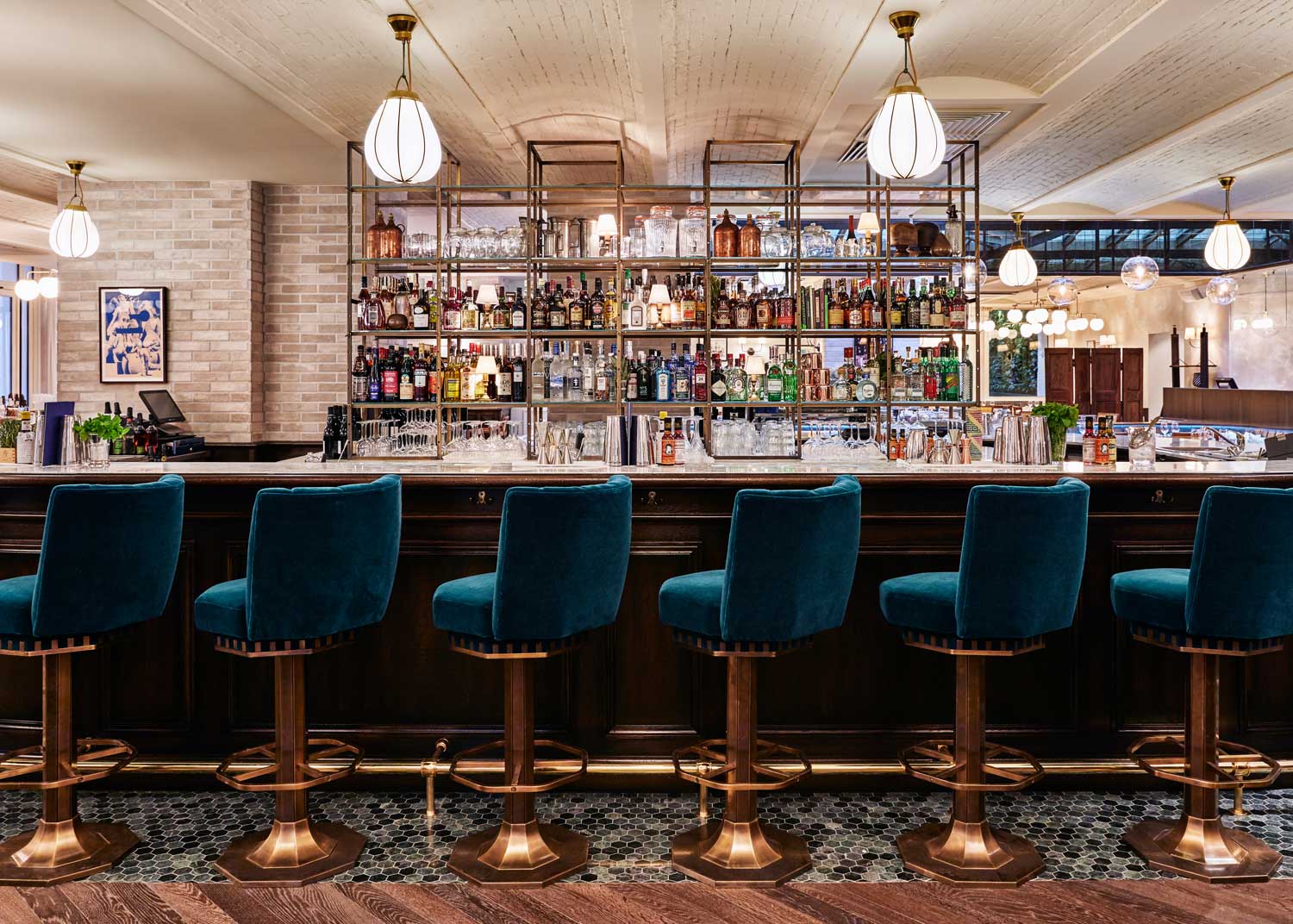 Rivié Bar area