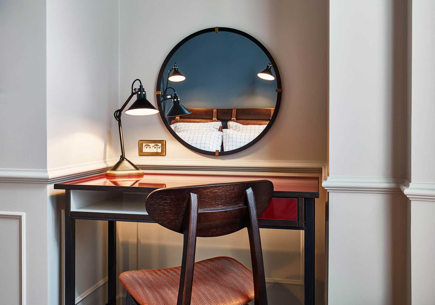 Desk and mirror