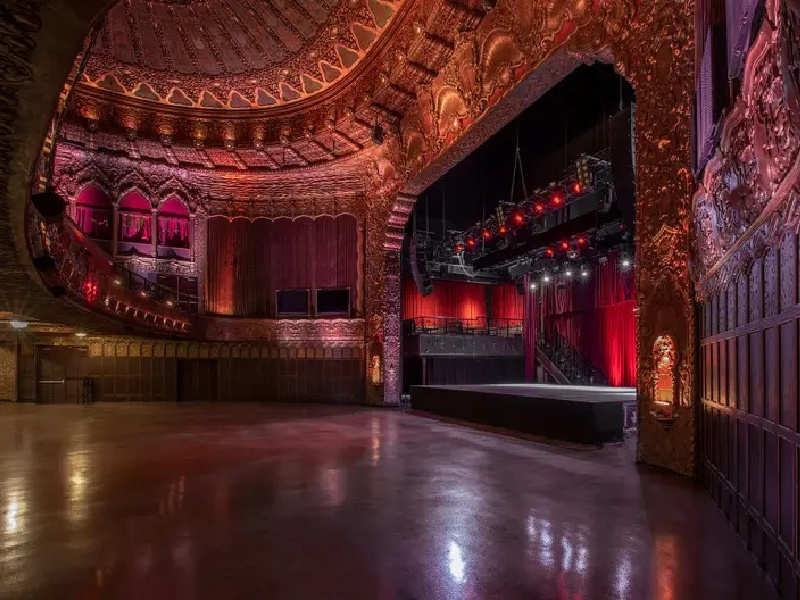Belasco chapel interior